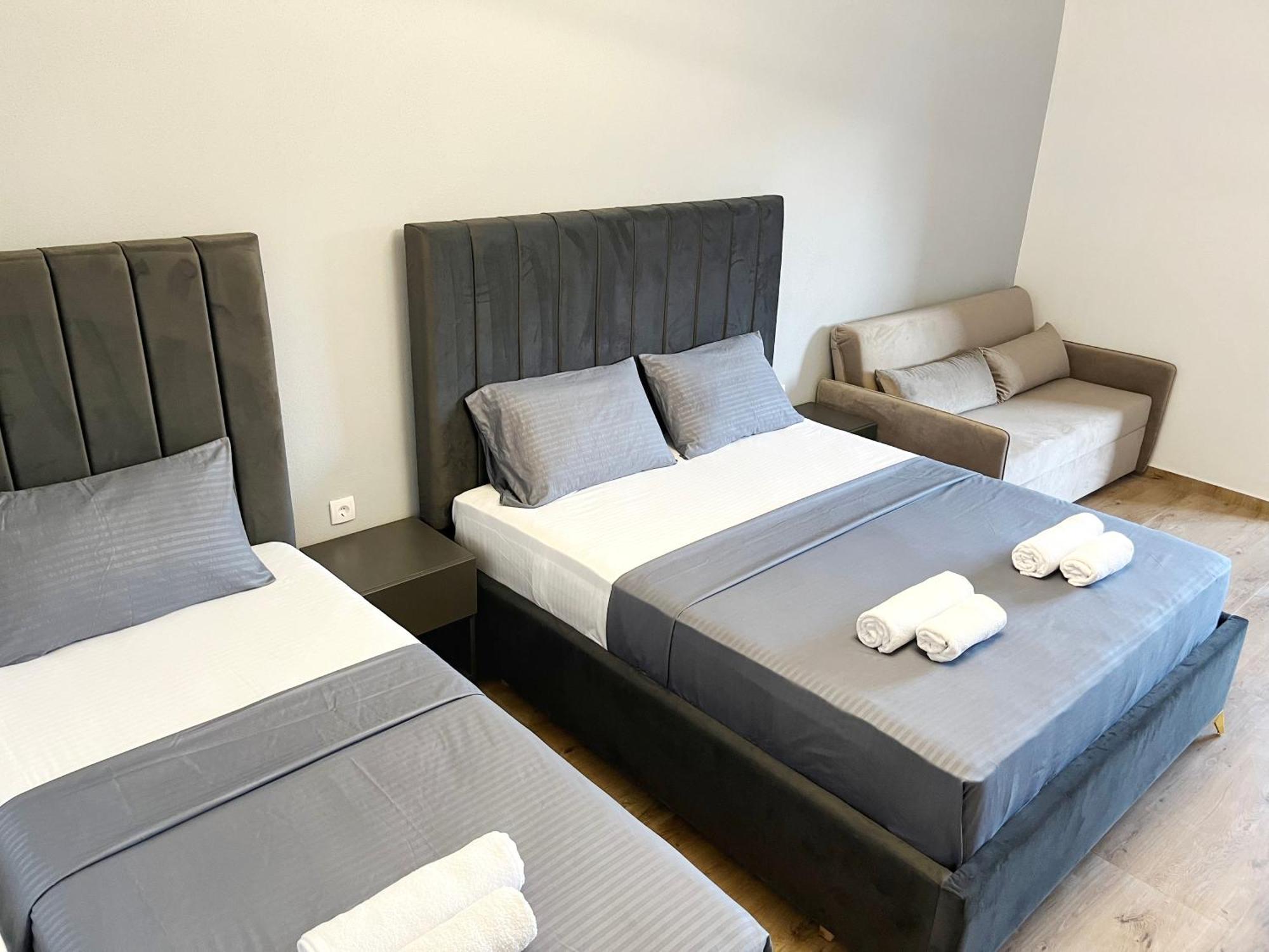Supreme Luxury Aparthotel Улцин Екстериор снимка